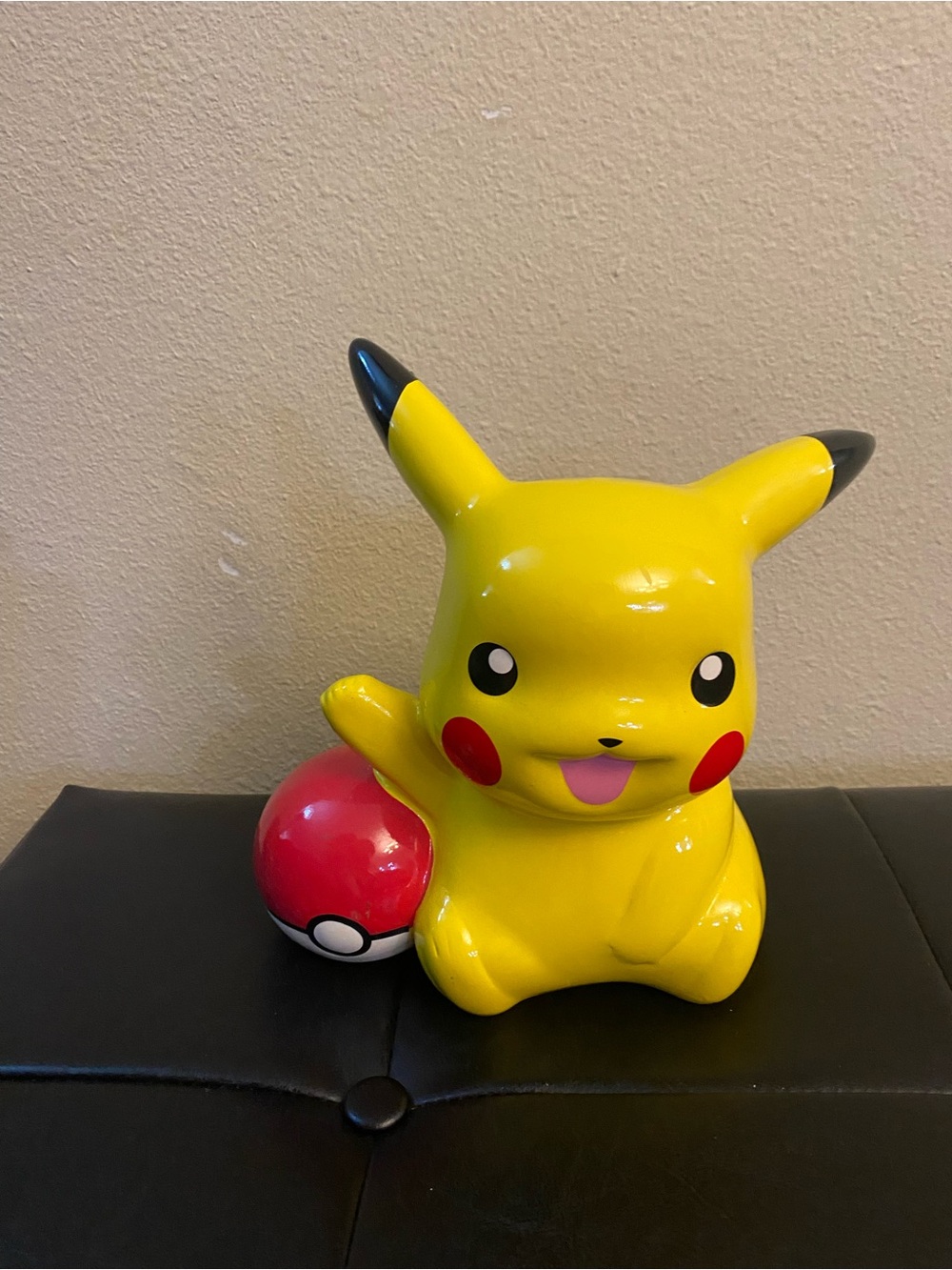 Official Pokémon Pikachu Ceramic Coin Bank (2016)